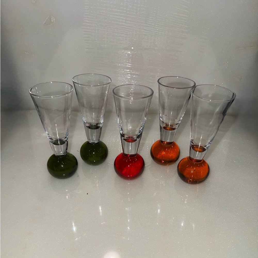 5 VINTAGE BUBBLE GLASS BALL BOTTOM HAND-BLOWN SHOT GLASSES BARWARE CORDIALS